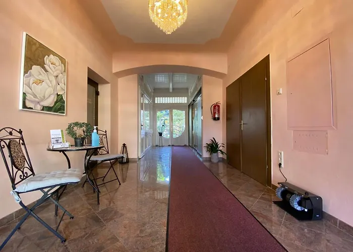 ゲストハウス Wienerstub'n バーデン